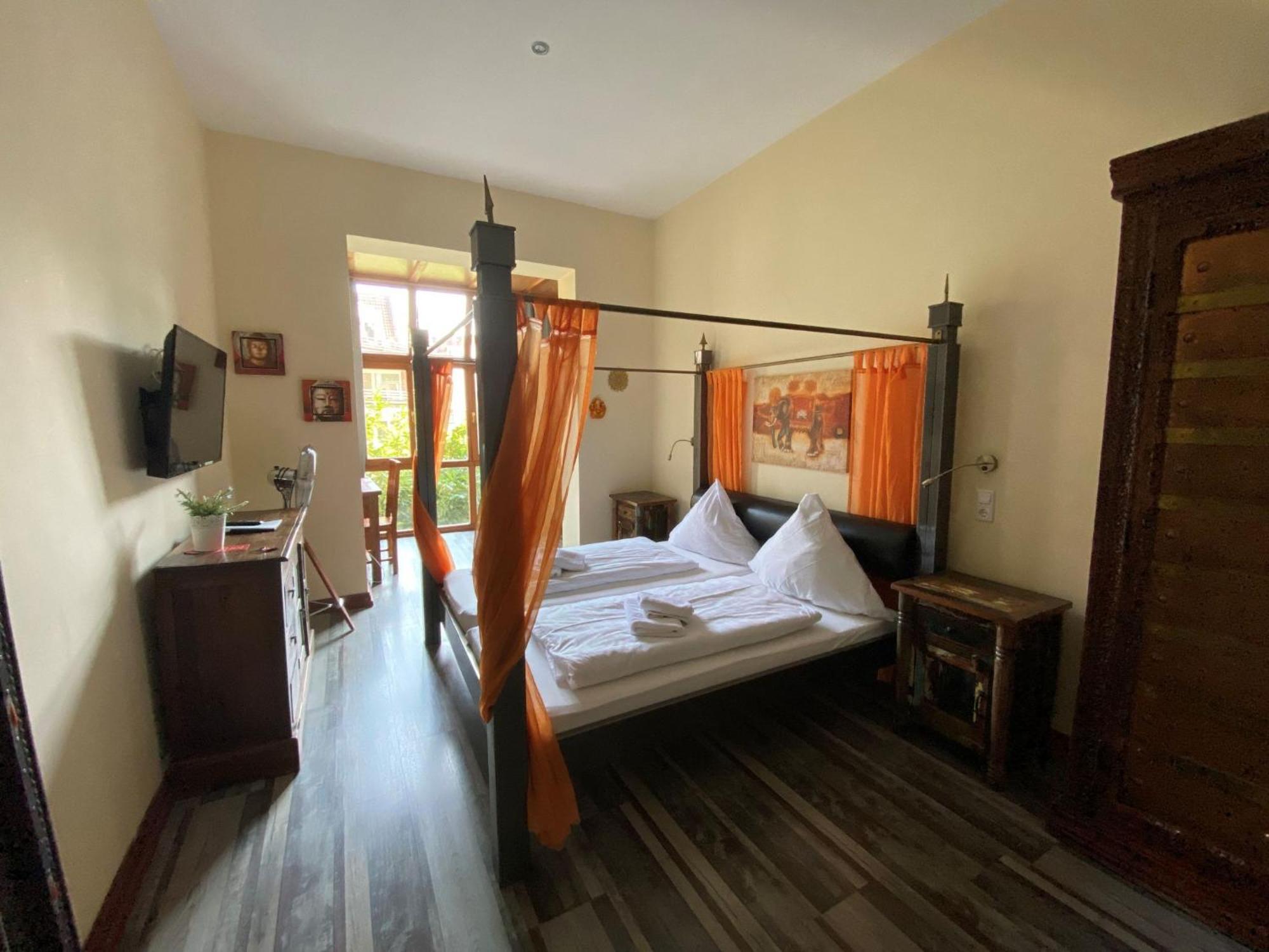Avalon Bed & Breakfast Themen/- Nichtraucherhotel Hannover Dış mekan fotoğraf