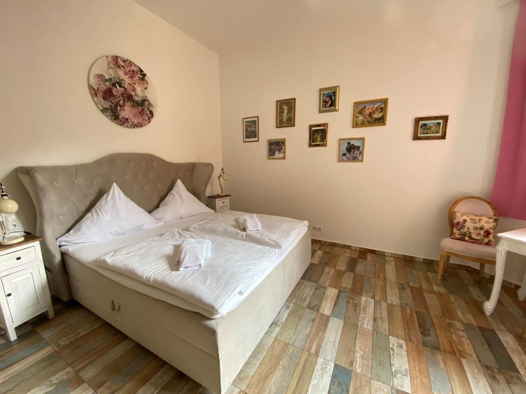 Avalon Bed & Breakfast Themen/- Nichtraucherhotel Hannover Dış mekan fotoğraf