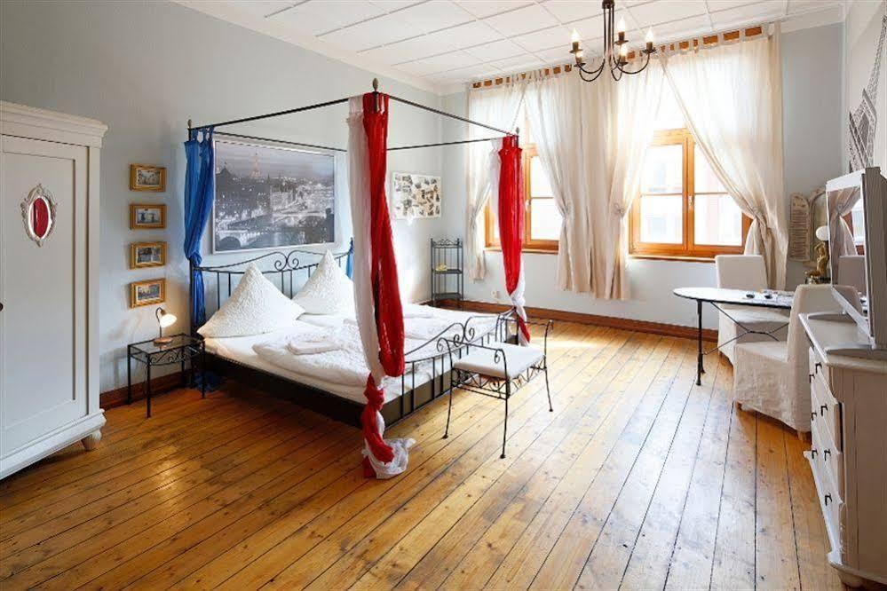 Avalon Bed & Breakfast Themen/- Nichtraucherhotel Hannover Dış mekan fotoğraf